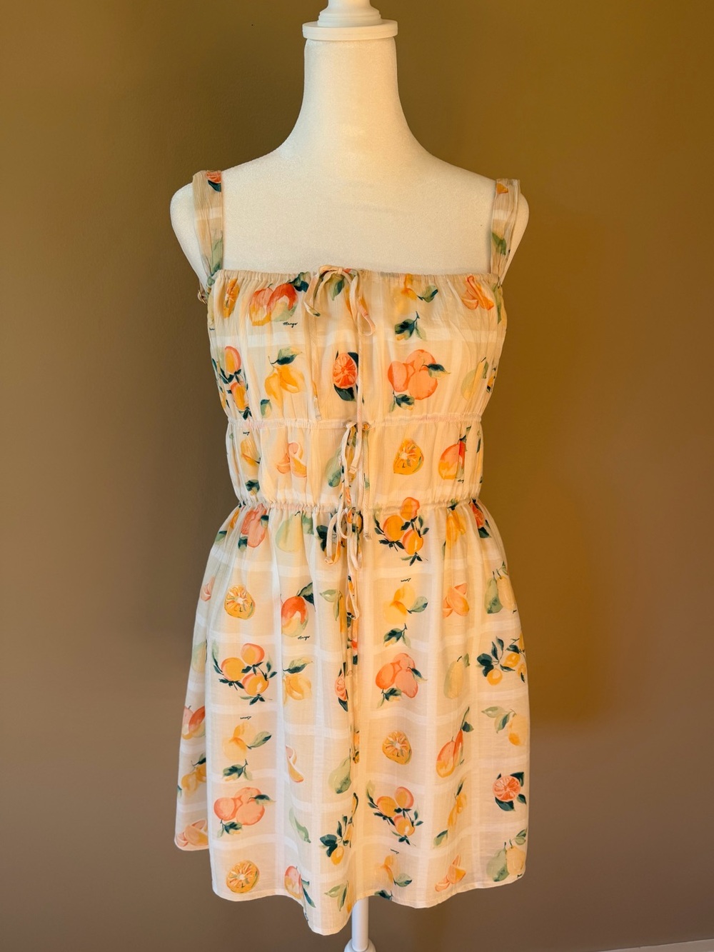 Abercrombie & Fitch Sleeveless Fruit Print Smocked Sundress - cream/ fruits